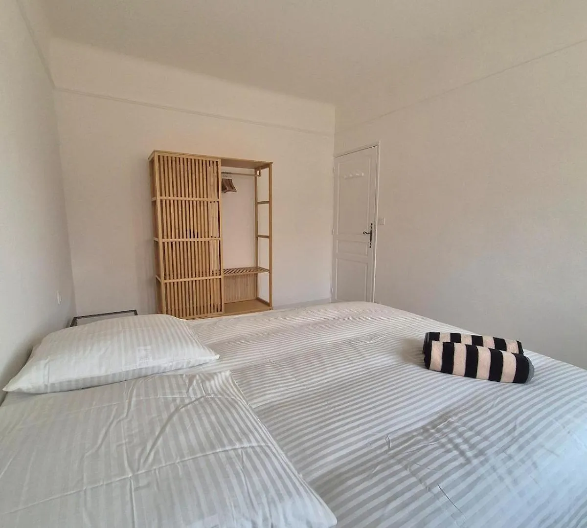 Appartement Le Saint Pierre Arles France